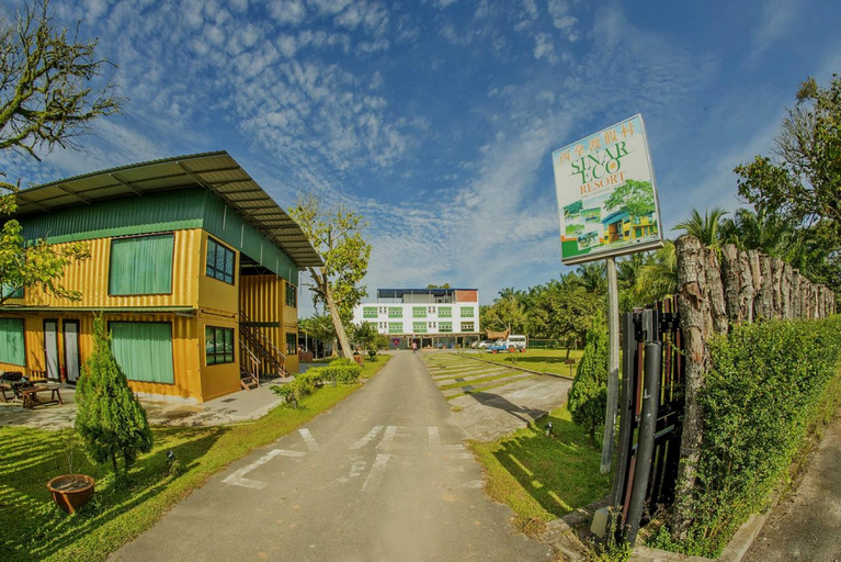 Sinar Eco Resort, Pontian