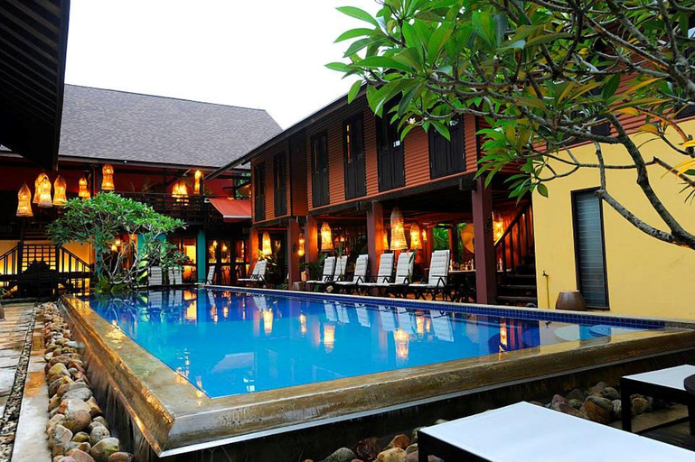Sport & Beauty 2, The Village House, Kuching