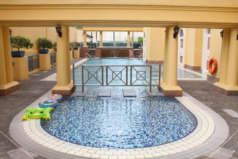 Sport & Beauty 4, Village Residence Robertson Quay, Singapore