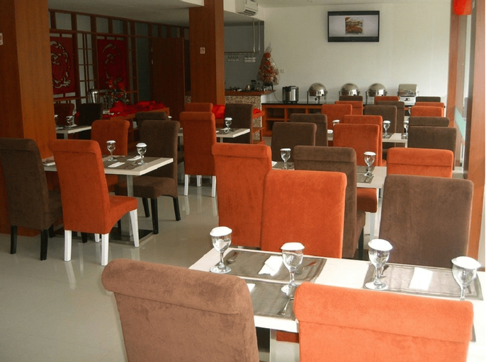 Food & Drinks, Dragon Inn Kendari, Kendari