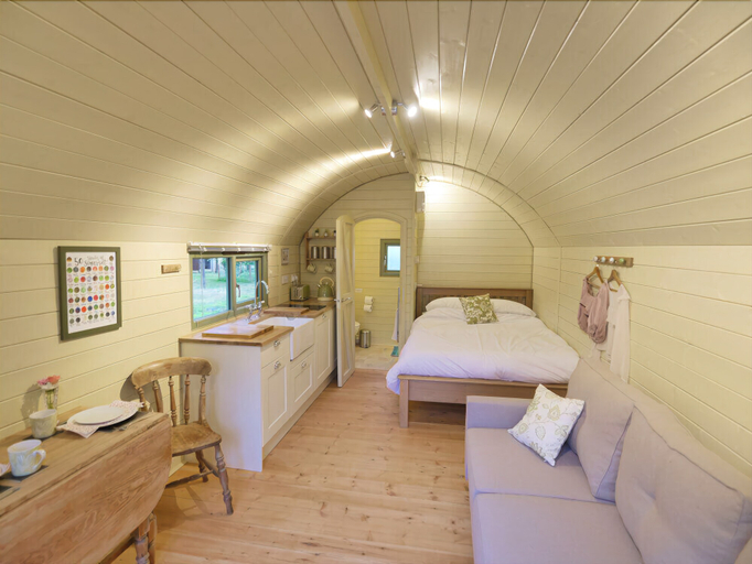 Bedroom 2, Orchard Farm Luxury Glamping, Somerset