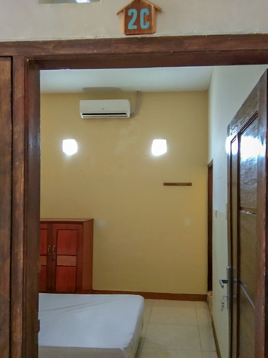 KoolKost Female near Rumah Sakit Mitra Siaga Tegal ( Minimum Stay 6 Nights ), Tegal