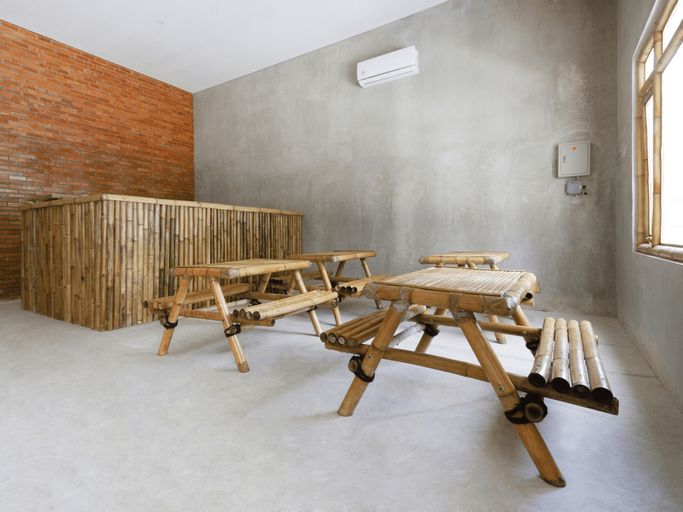 OYO 2944 Sukawana Travel Hub Guest House, Majalengka