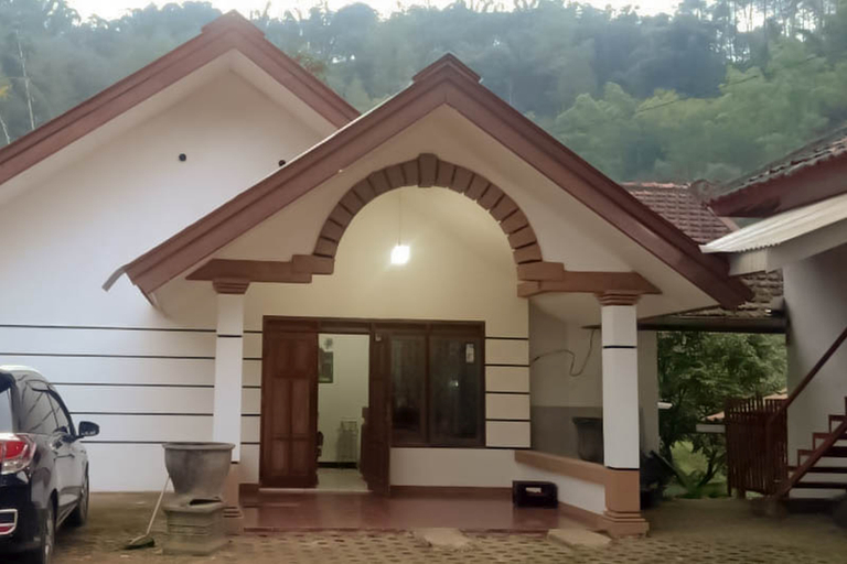 Exterior & Views 5, Alam Asri Pujon RedPartner, Malang