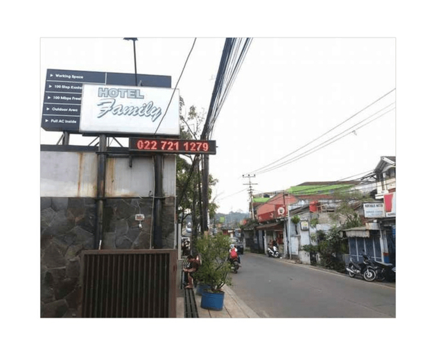 Hotel Family, Bandung