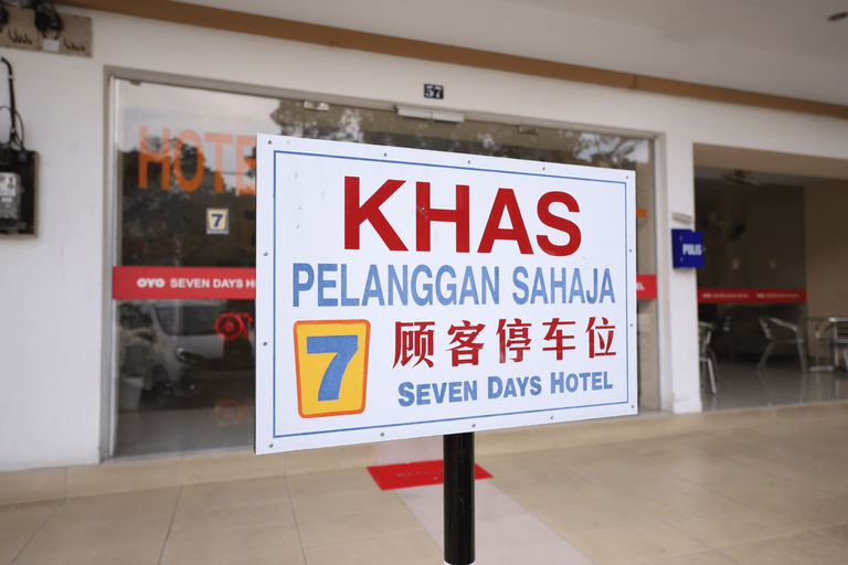 OYO 635 Seven Days Hotel, Raub