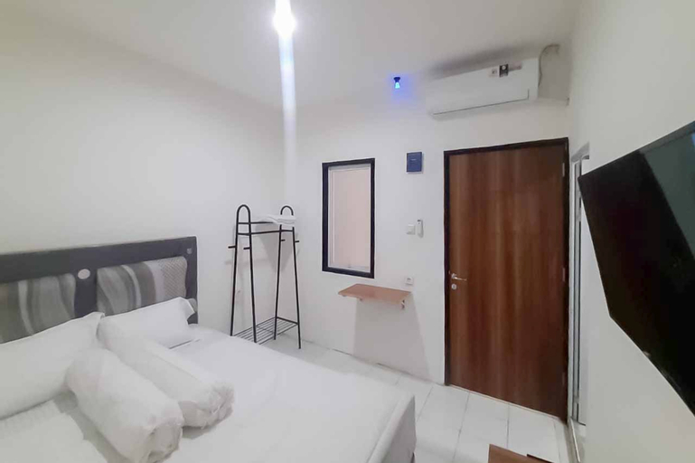 RedDoorz near Alun Alun Kota Serang, Serang