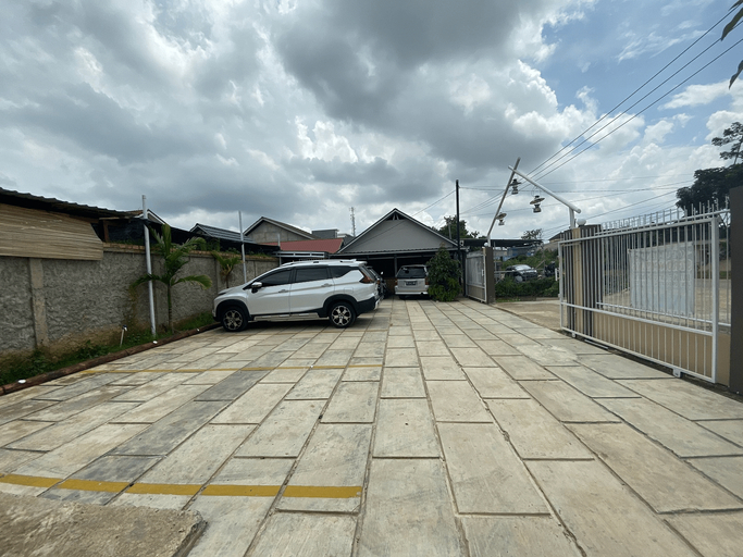 Exterior & Views 2, OYO 3195 Pondok Penginapan Strongkeng Syariah, Banyuasin