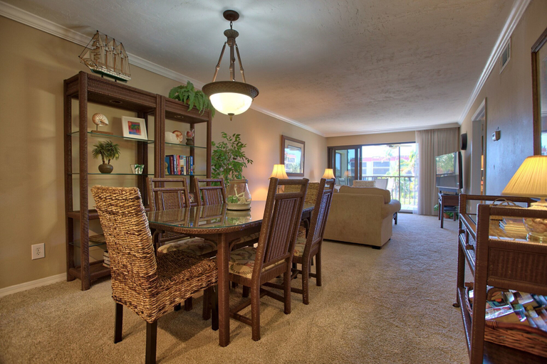 Others 4, Pointe Santo D27 2 Bedroom Condo, Lee