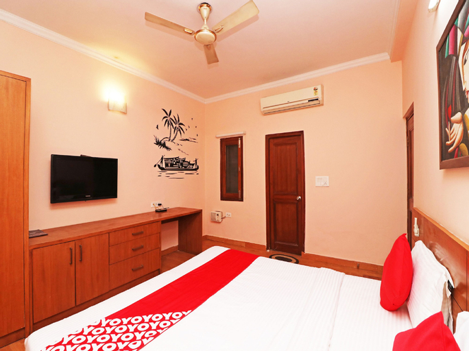 OYO 338 New Paradise, Gurgaon