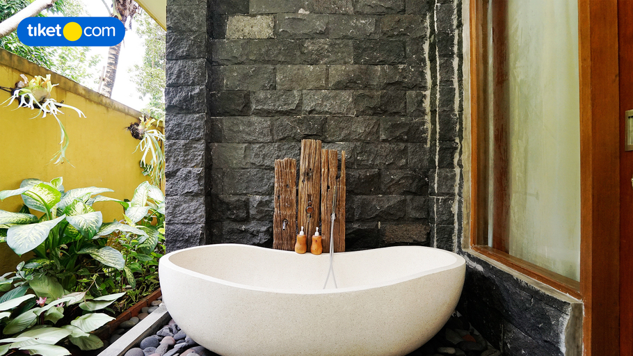 Bathroom 5, Swahita Ubud, Gianyar