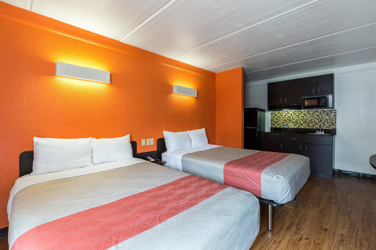 Bedroom 17