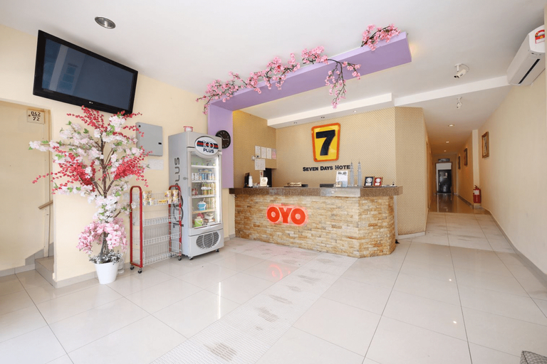 OYO 635 Seven Days Hotel, Raub
