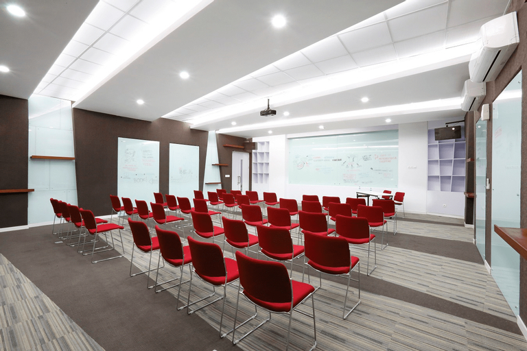 Business Facilities 9