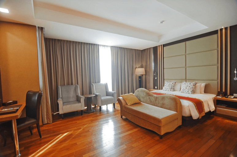 Bedroom 2, Nagoya Hill Hotel Batam, Batam