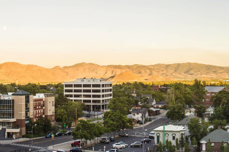 Renaissance Reno Downtown Hotel, Washoe