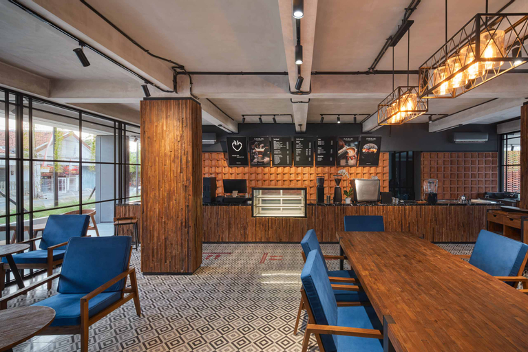 JW Naungan Coliving, Solo