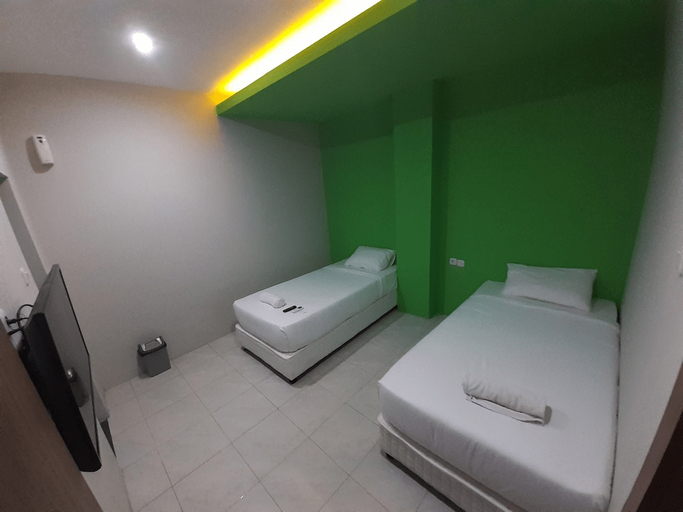 Bedroom 2, Sriwijaya Hotel Mataram, Lombok