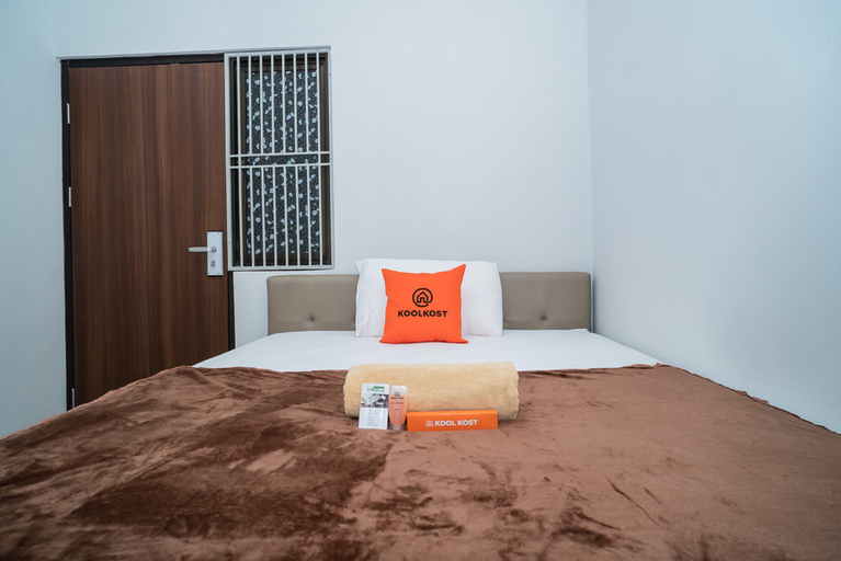 Bedroom 2, Koolkost near Pasar Baru (Minimum Stay 6 Nights), Central Jakarta