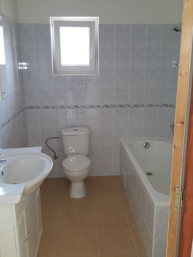 Bathroom, Apartmány Horná Seč, Levice
