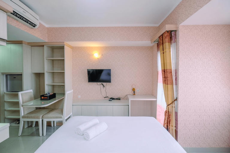 Exterior & Views 2, Affordable Price Studio Apartment at The Oasis Cikarang By Travelio, Cikarang