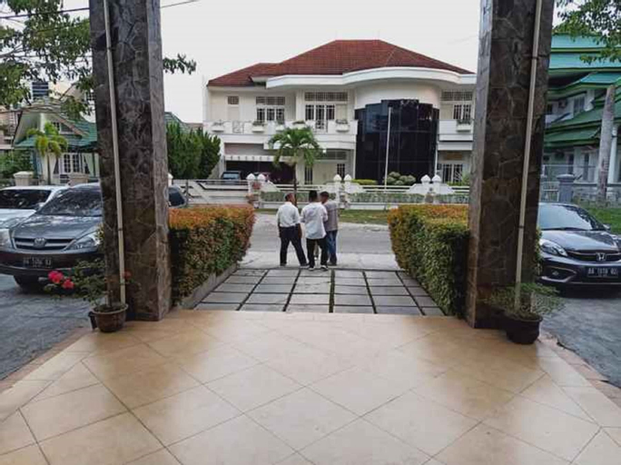 Hotel Surya Palace Syariah, Padang