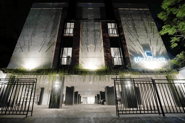 DParagon Pogung F, Yogyakarta