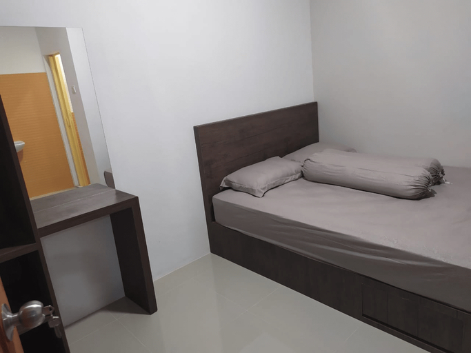 Bedroom 2, JOSAPA GUEST HOUSE, Batam