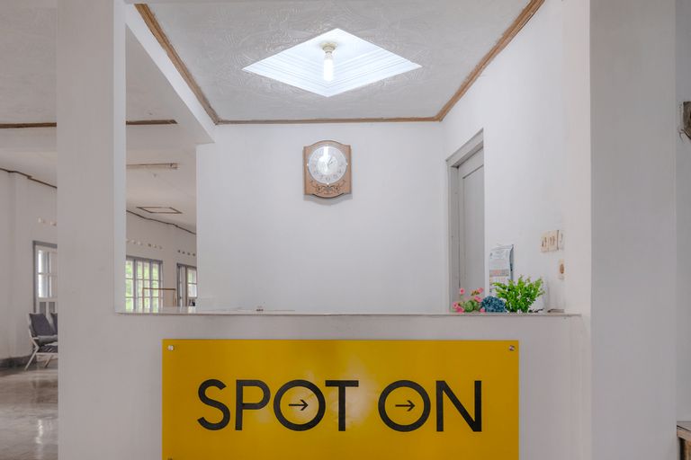 SPOT ON 2638 Hotel Raya, Magetan