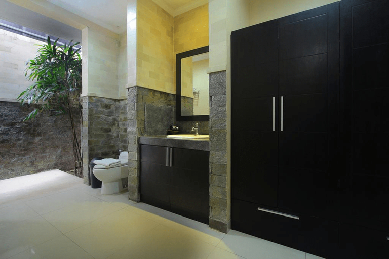 Others 5, Lotus Tirta Seminyak, Badung