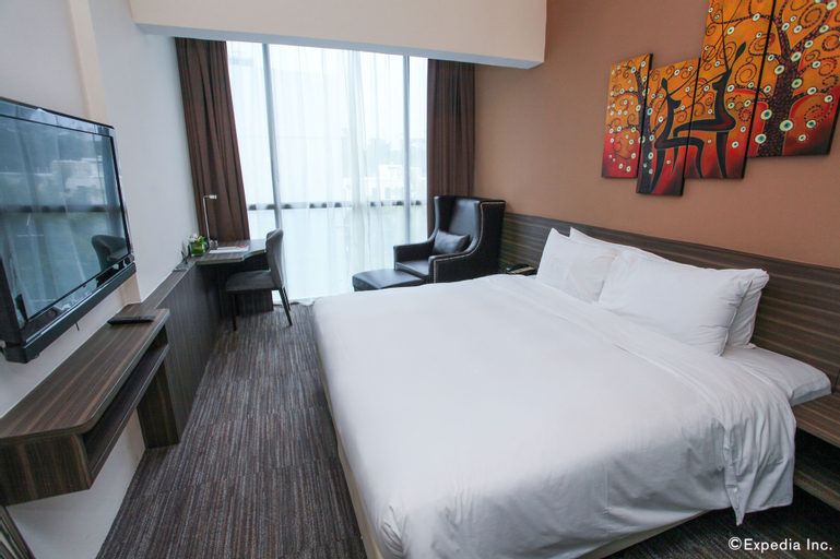 Bedroom 13