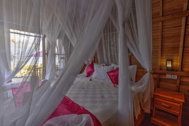 Bedroom 3, Santen Beach Bungalows, Klungkung