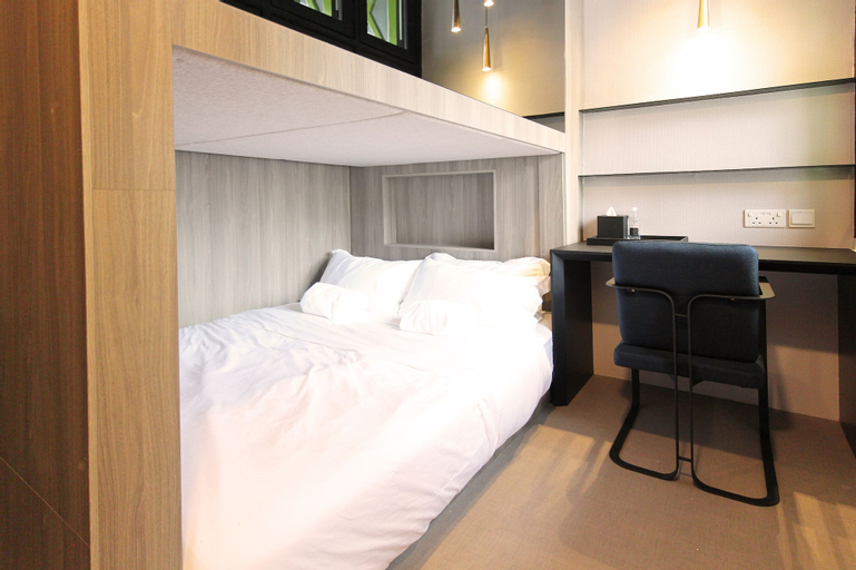 Bedroom 6