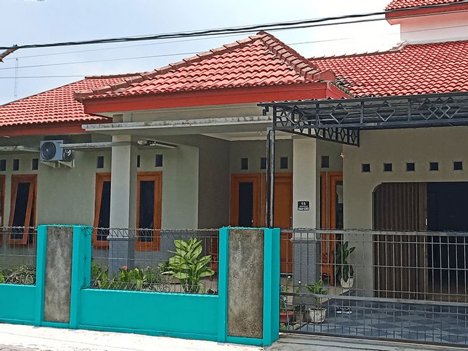 Kurnia homestay by idhomestay, Yogyakarta