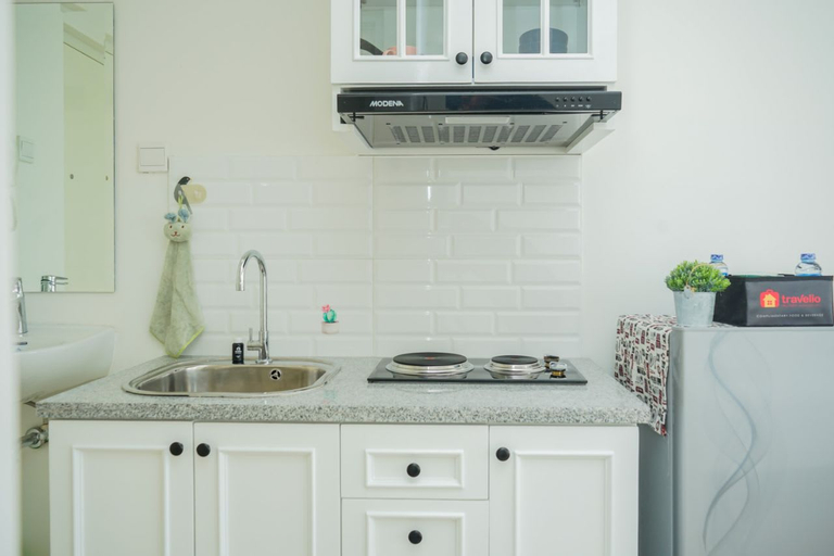 London Style Studio Cozy Silktown Apartment near Ikea in Alam Sutera By Travelio, Tangerang Selatan