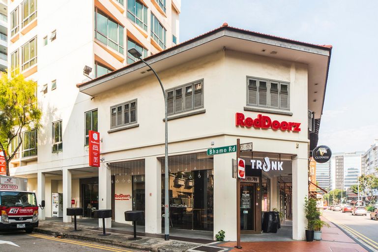 RedDoorz Hotel Premium @ Balestier, Novena