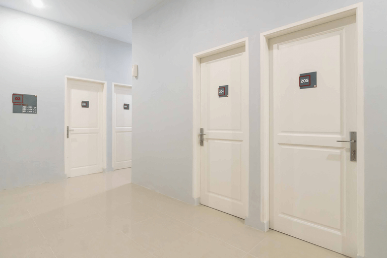 Public Area 2, RedDoorz @ Helvetia Medan 2, Medan