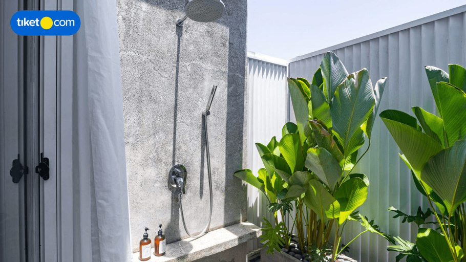 Others 5, Lloyd's Inn Bali, Badung