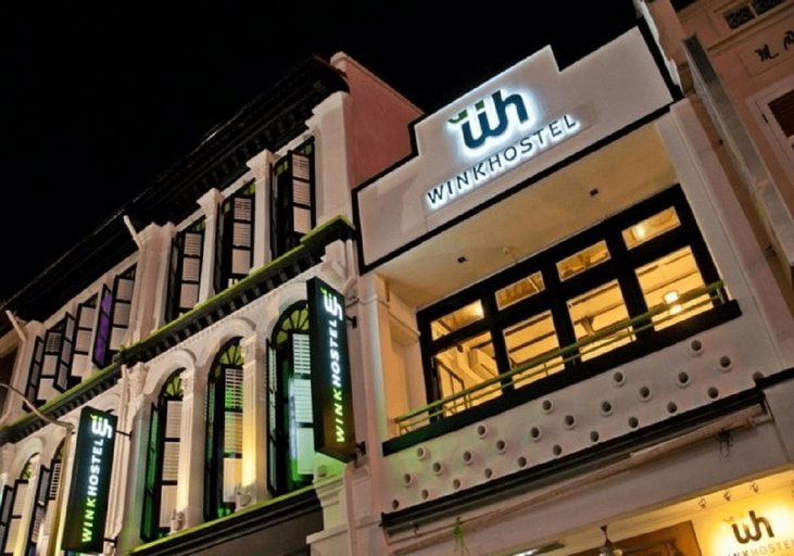 Wink Capsule Hostel @ Chinatownn, Singapore