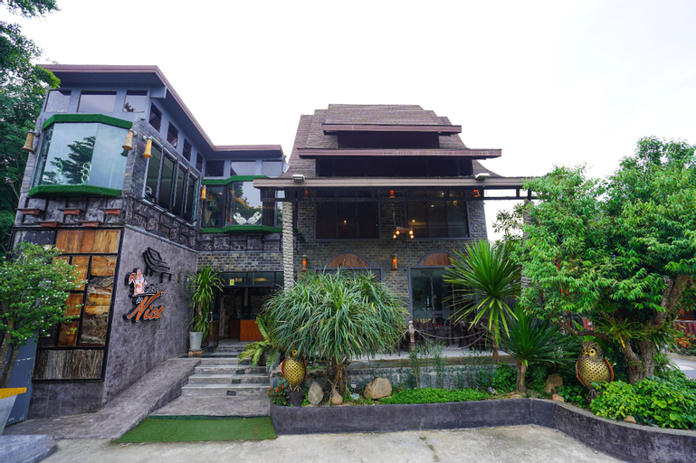Nice Villa, Na Mom