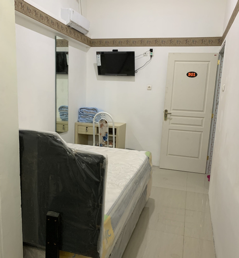 Bedroom 5, Happy Inn Puspo RedPartner, Semarang