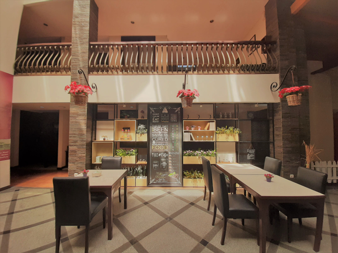 The Palais Dago Hotel, Bandung