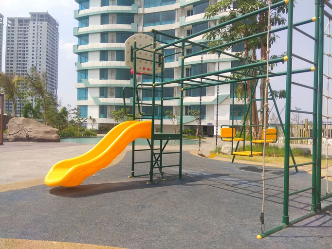 Exterior & Views 2, Simple Studio Apartment at Grand Kamala Lagoon By Travelio, Bekasi