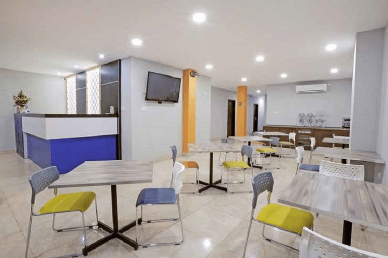 Others 3, Budget Hotel by The Harbour, Padang