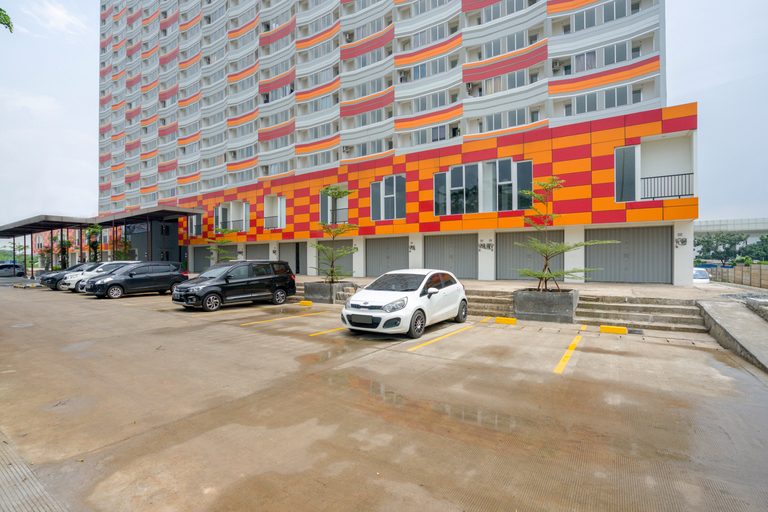 OYO 2942 Apartement River View Jababeka, Cikarang