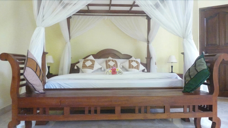Coral Bay Bungalow, Karangasem