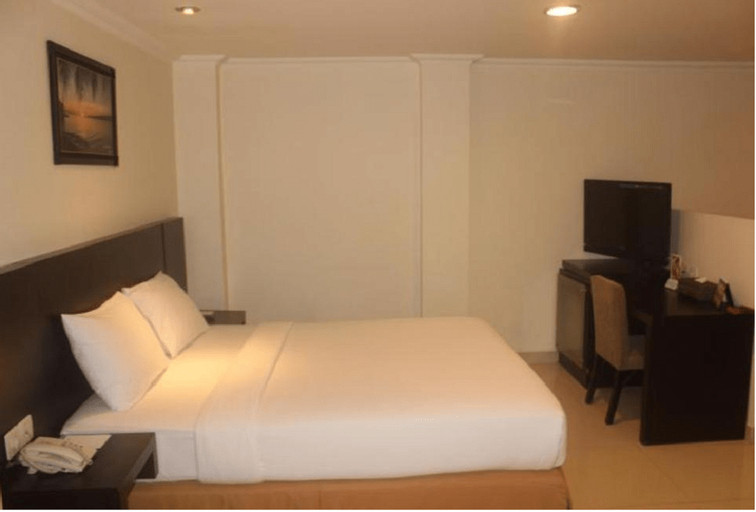 Manise Hotel, Ambon