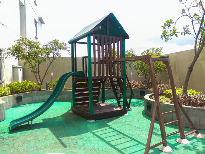 Strategic and Posh 2BR Greenlake Sunter Apartment By Travelio, Jakarta Utara