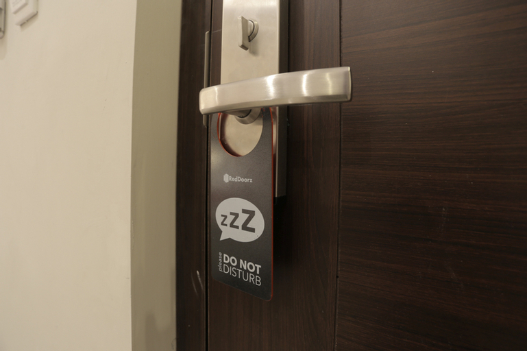 RedDoorz Plus near Solo Paragon Mall, Solo