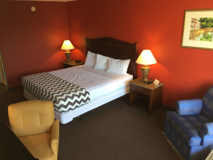 Bedroom 4, River Rock Hotel Mountain Home, Baxter